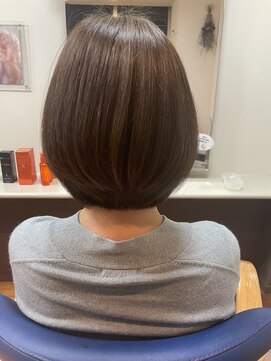 アトリーチェタ 田富店(ATTRICE) 大人／40代／50代／ショートボブ／美髪／ボブ/