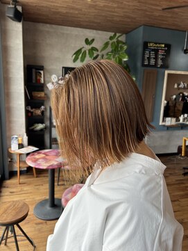 ロイズ ヘアデザイン アンド スパ(LOES) highlight×Bob