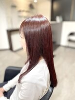 リリ(RiRi) 【ツヤ髪】韓国風ピンクレッドカラー