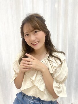 エミュ 天文館店(eMu) "ふんわりカラー"オリーブベージュ