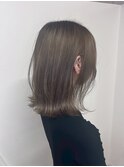 大人可愛いアッシュカラーで透明感◎