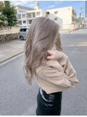 ミルクティーベージュ