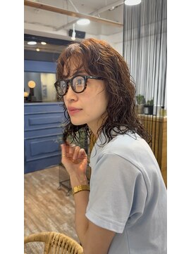 ヘアーライツローカル(HAIR LIGHTS LOWCAL) ミディアムウルフ