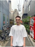 フェードカットセンターパートツイストパーマスパイキーショート
