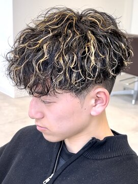 オーシャントーキョー 仙台(OCEAN TOKYO) スペインカール刈り上げショートマッシュビジネススパイラル