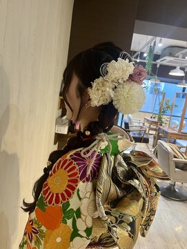 リブラン バイ ルッカ(Liburan by Lucca) 1月編みおろし