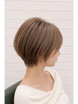 アンディー(&dy) 髪質改善トリートメント大人美人丸みショートボブ