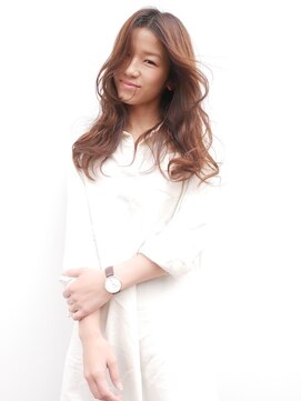 エル バイ ファースト(L by first) 【L by first】風になびく無造作ウエーブ◎20代30代40代50代