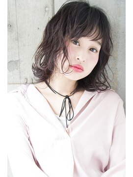 ヘアーアンドメイク ファット(Hair&Make PHAT) くびれミディアムロング暗髪10代20代30代