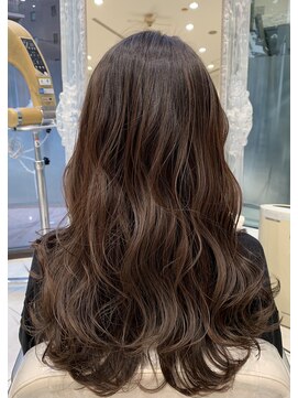 アッシュ 関内店(Ash) つやつやイルミナカラー