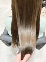 ジーナ 博多(Zina)&nbsp;【Zina博多】くすみブルー/抜け感ヘア/冬カラー/20代30代40代