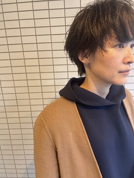 ヘアアンドスペース ベロン(hair&space velon) カーリーショート