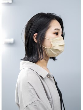 ノード(NODO) 【暗髪デザイン】暗髪にグレージュのインナーカラー♪