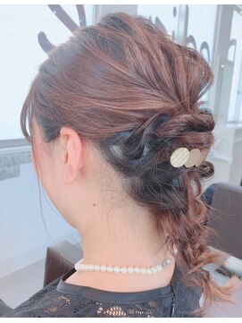 レディスペヘアー(redispe hair) あみおろし【名古屋駅・名駅・名駅西口・名古屋駅西口】