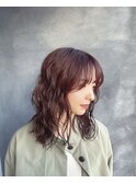 ミディアムパーマ　コテ巻き風