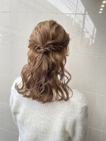 王道ハーフアップ波巻きヘアセット