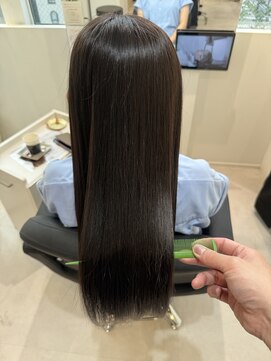 エミュスト(Emuest) 髪質改善トリートメント