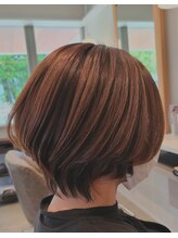 ホワイト テラス(White Terrace) 白髪ぼかしハイライト