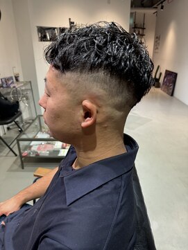 イズ(iss) スキンフェード