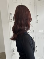 ノートエートル 西金沢(Nought etre)&nbsp;赤みピンク/コテ巻きスタイル/ツヤ髪スタイル