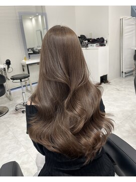 ディスコ 銀座(DISCO) ブリーチなしWカラーでつくる赤みなしベージュ