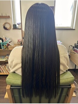 hair cachetteの写真/「自然なストレートで毎日快適」湿気や年齢によるクセも解決する、髪にやさしい縮毛矯正◎