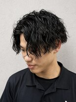 スター(STAR) メンズセンターパート×波巻きパーマ|色気モテ髪