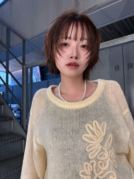ノイカーム(noi Calm) 顔周りレイヤーカットくびれヘアミルクティーベージュカラー韓国