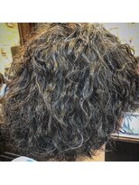 ヘアーラウンジ アンフィ 井土ヶ谷(Hair Lounge Anphi) ソフトツイストパーマ