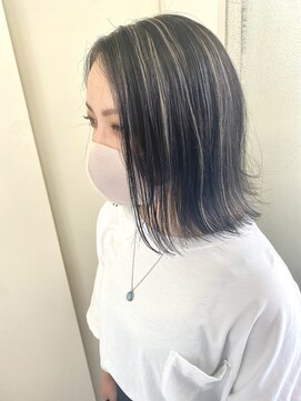 ヘアーデザイン シュシュ(hair design Chou Chou by Yone) ハイライト&バレイヤージュ×ダークグレージュ♪