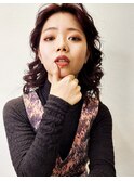 ミディアムウエーブ　アップバング