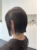大人ぱっつんくびれボブ