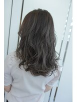 ヘアルーム モア(hair room More) 30代女性　ハイライト＆グラデーション×グレージュ