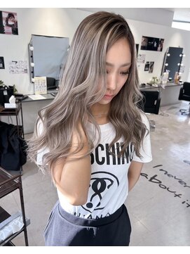 キング 梅田(K!ng) 縮毛矯正髪質改善ハイライトレイヤーカット梅田美容室エクステ