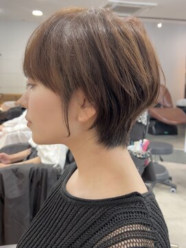 ビュー フクオカ(VIEW FUKUOKA) 大人似合わせ30代40代50代イメチェンショート×ネビージュカラー