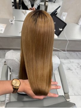 キング(K!ng) 縮毛矯正髪質改善ハイライトレイヤーカット枚方美容室エクステ