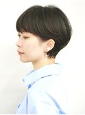 切りっぱなしショート・ボブ/絶壁解消/前髪なし/40代/30代/丸顔