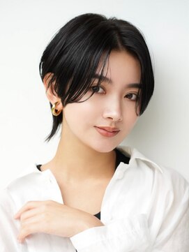 ソワネ 表参道(soigne) 表参道髪質改善カラーハンサムショートウルフブルーブラック30代