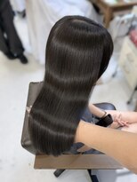 ハピネス 梅田茶屋町店(HAPPINESS)&nbsp;韓国風/レイヤーカット/顔周り/顔まわり/髪質改善/ベージュ