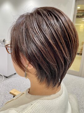 ゼストララ(ZEST Lara) 【YUICHI】丸みショート【吉祥寺】