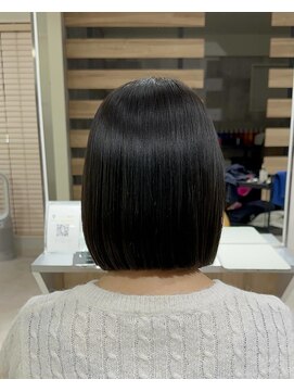 20代～30代バッサリカットイメチェンカット