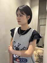 ロエ 平尾山荘(loe)&nbsp;ラベンダーグレージュ×ショートボブ