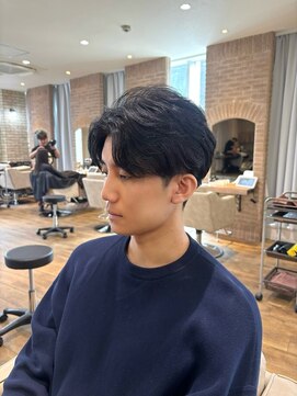アクロ 梅田店(ACRO) センターパートニュアンスパーマ_kaori