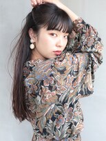メロウ(MELLOW) シンプルロングの簡単アレンジ#クラシカルモードフェザーロング