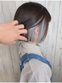 ブラウン×ホワイトインナーカラー/艶ボブ