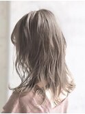 【AUBE HAIR】フォギーミルクベージュ_フリンジソフトウェーブ