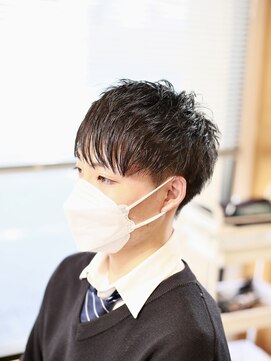 リビーチ ヘア リゾート 赤羽(Rebeach HAIR RESORT) 流行のマッシュレイヤー束感ショート【赤羽リビーチ】