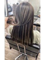 ヴィフ 大船(VIF)&nbsp;白髪ぼかし/コントラストハイライト/グレージュ/大船/大船駅