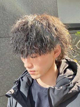 クオル 立川(QOL) ツイストスパイラル/ウルフカット/メンズカット/波巻きパーマ