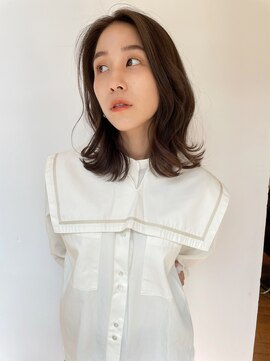 ビュートリアム265(BEAUTRIUM 265) ミディアム/くびれレイヤー/レイヤーカット/顔周りカット/銀座